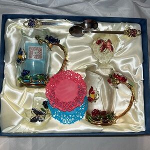 Vintage BTaT Brew To A Tea Set New in Gift Giving Box